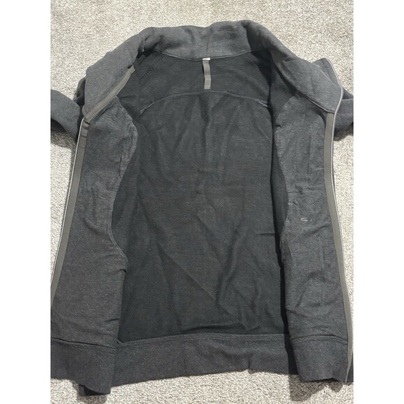 Lululemon Womens Size 12 Cozy Cuddle Up Jacket Full Zip Fleece Gray Asymmetrical - Picture 4 of 7